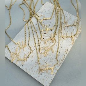 •Marley• Personalized Gold Name Necklace
Custom Name Necklace